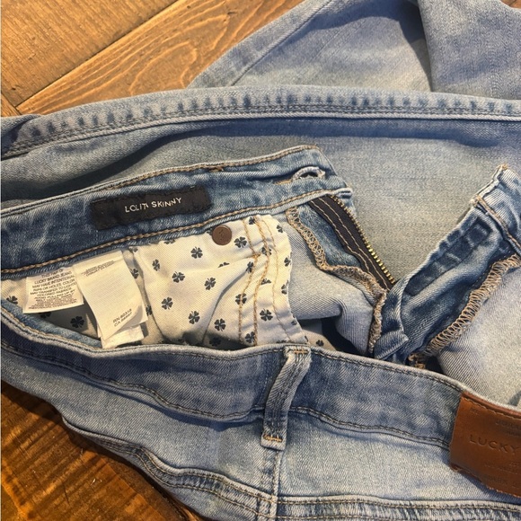 Lucky  Low Rise Lolita Skinny
Blue Skinny Jeans Distressed Style 8/29 - Picture 12 of 16